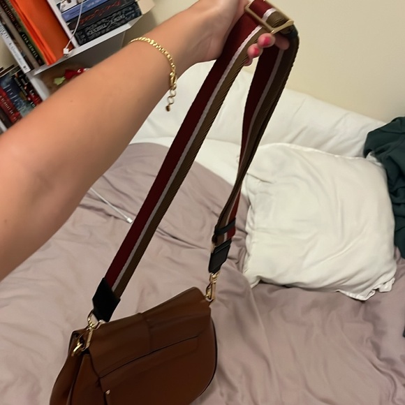 Gianni Chiarini Leather Saddle Bag - Picture 6 of 13